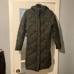 The north face down filled parka/coat